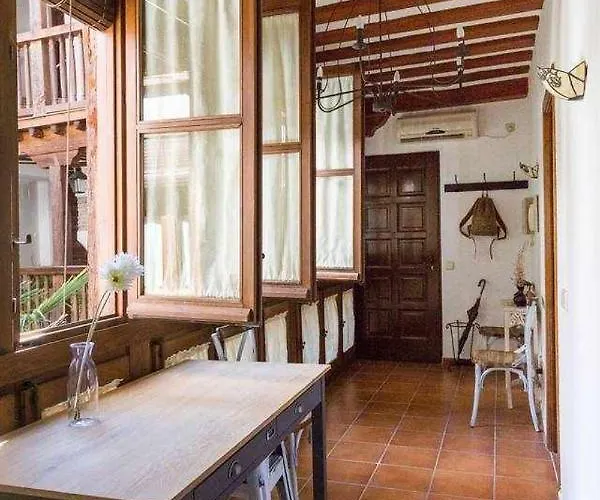 La Casa De Infantes By Ap Толедо